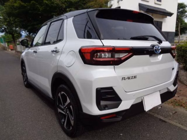 TOYOTA RAIZE