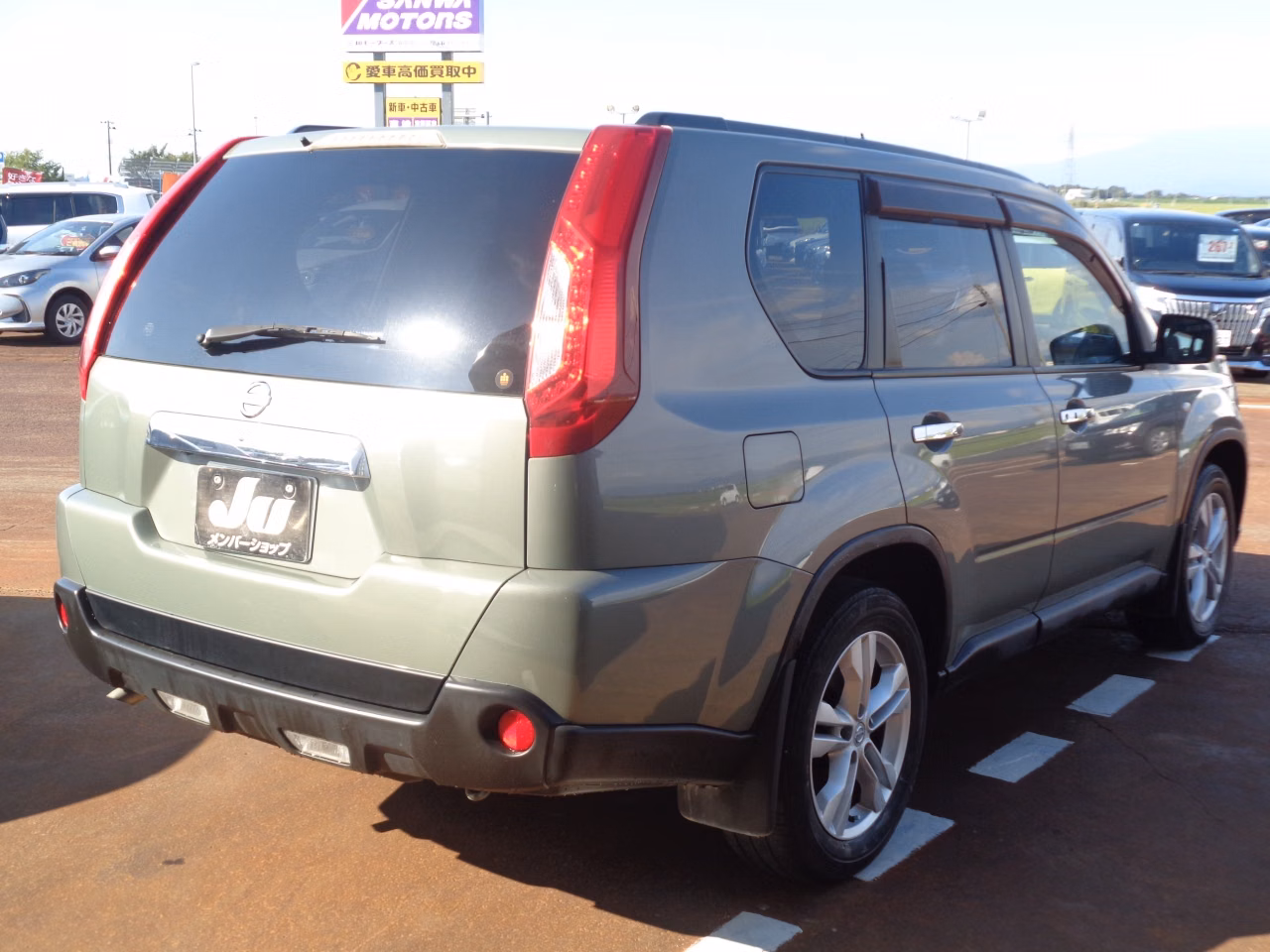 NISSAN X-TRAIL