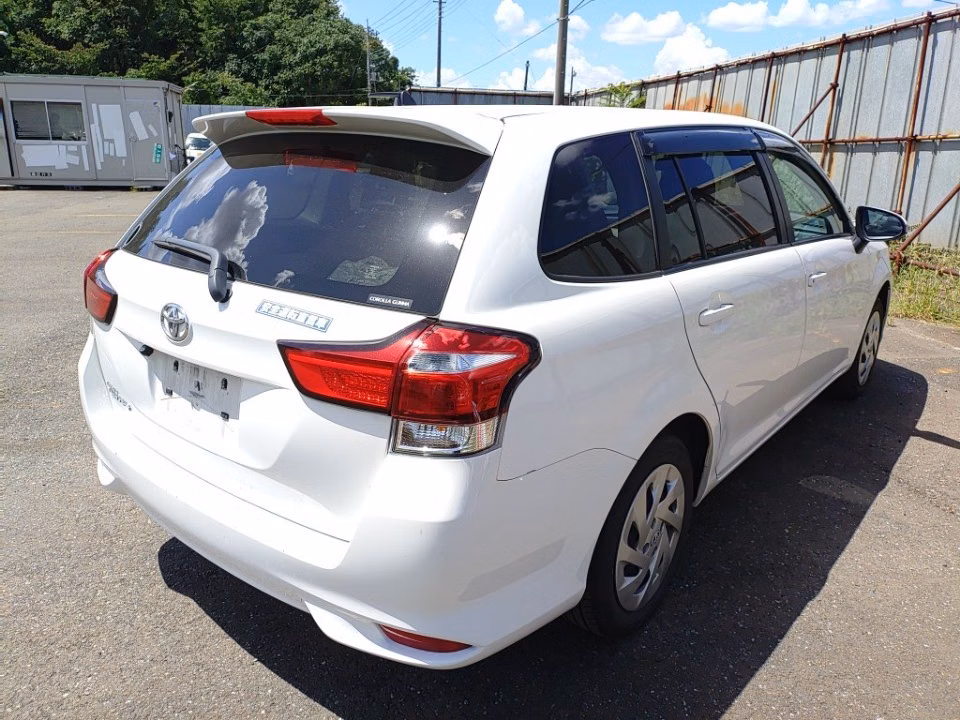 TOYOTA COROLLA FIELDER