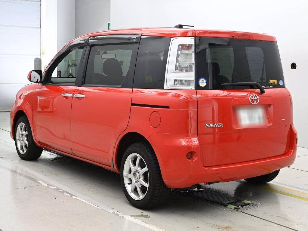 TOYOTA SIENTA