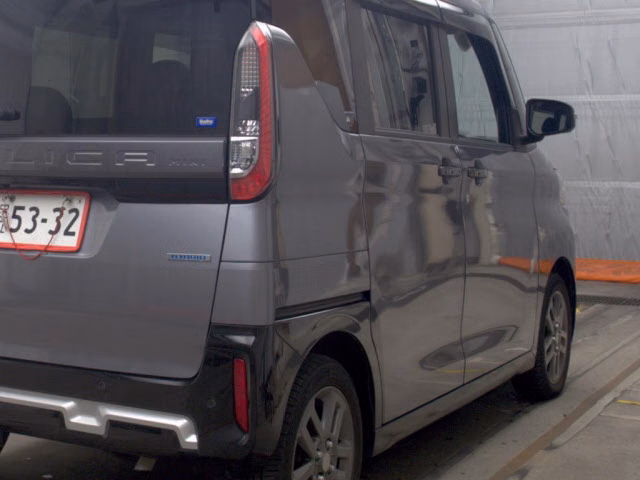 MITSUBISHI DELICA MINI