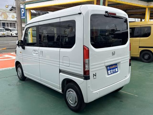 HONDA N-VAN