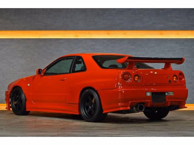 NISSAN SKYLINE
