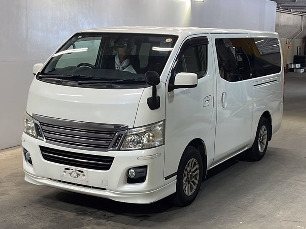 NISSAN NV350 CARAVAN