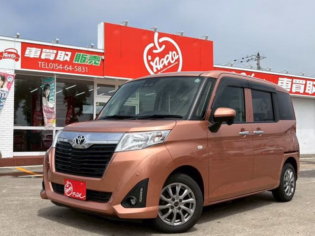 TOYOTA ROOMY