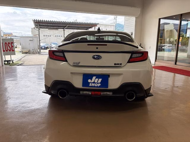 SUBARU BRZ