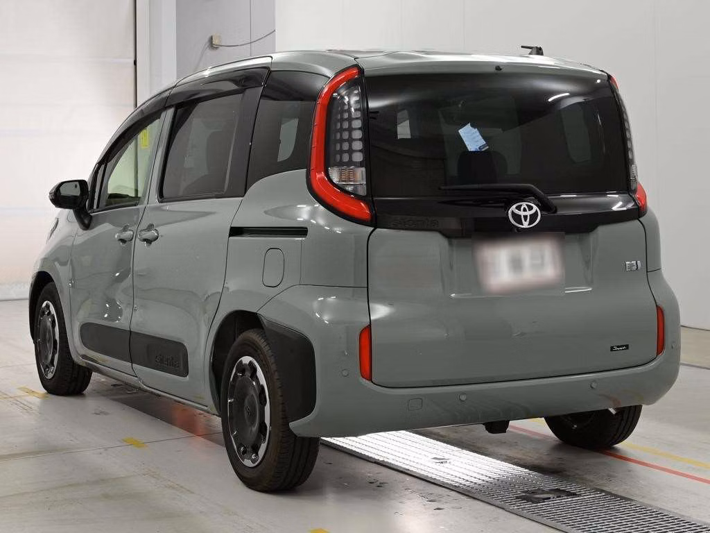 TOYOTA SIENTA