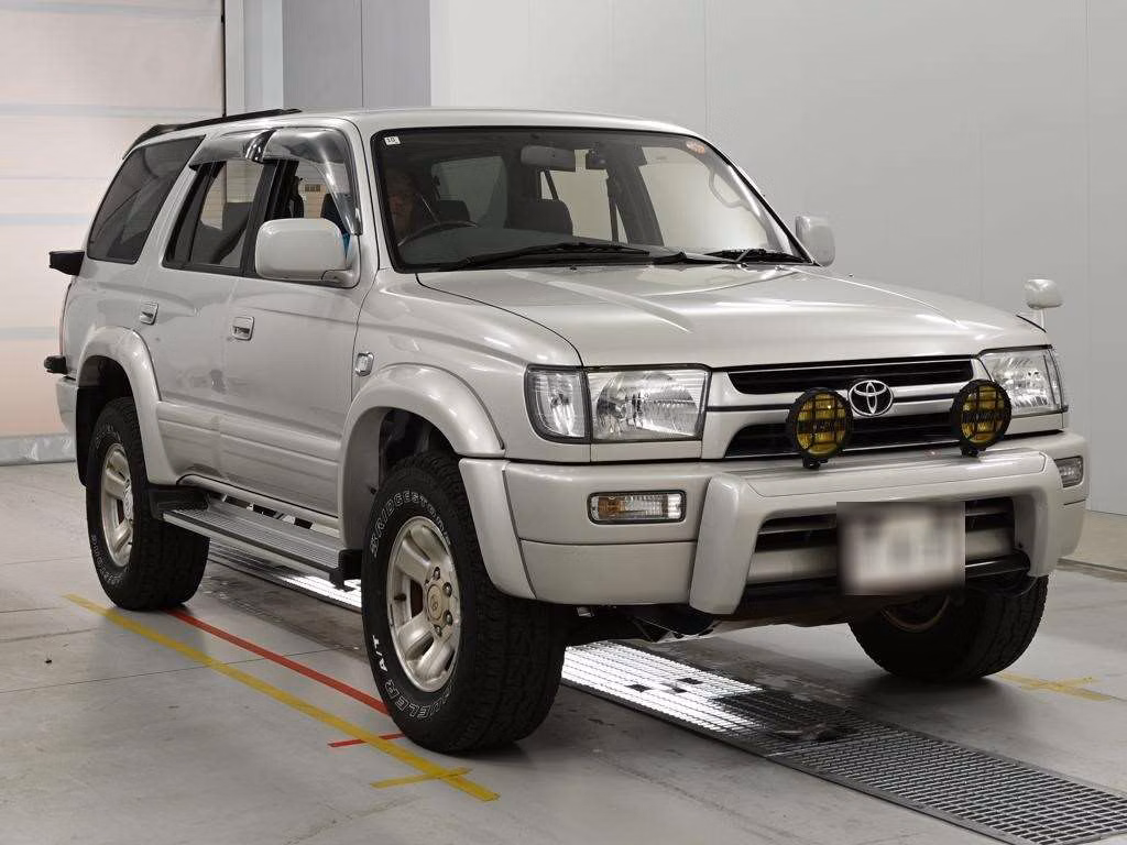 TOYOTA HILUX SURF