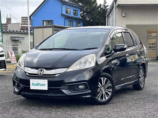 HONDA FIT SHUTTLE