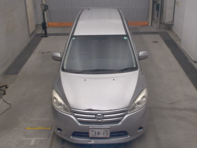 NISSAN LAFESTA