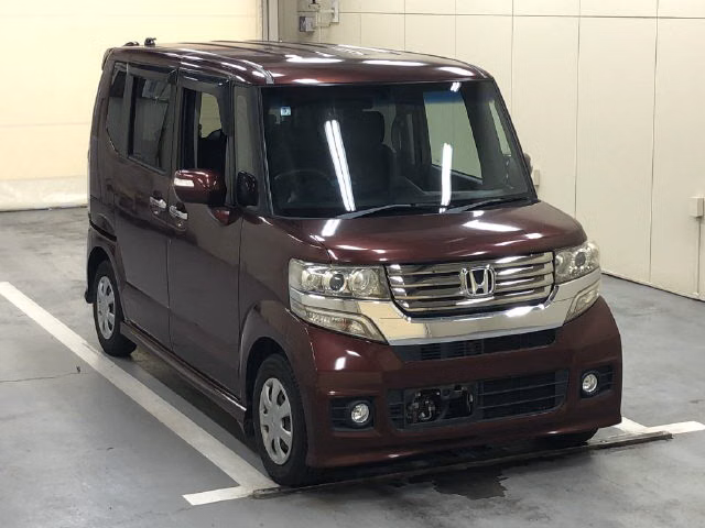 HONDA N-BOX