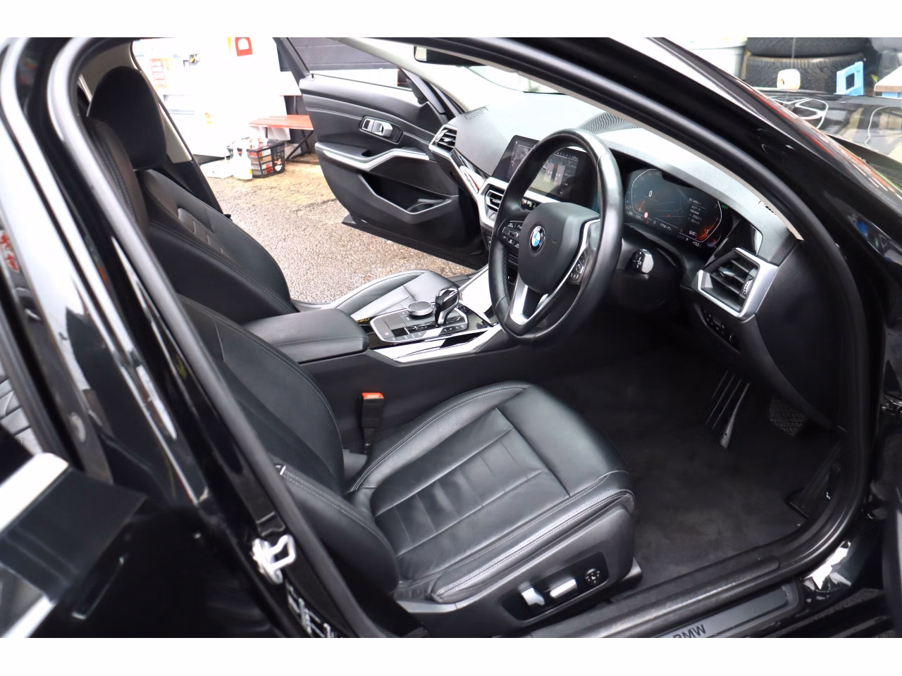 BMW 3-SERIES