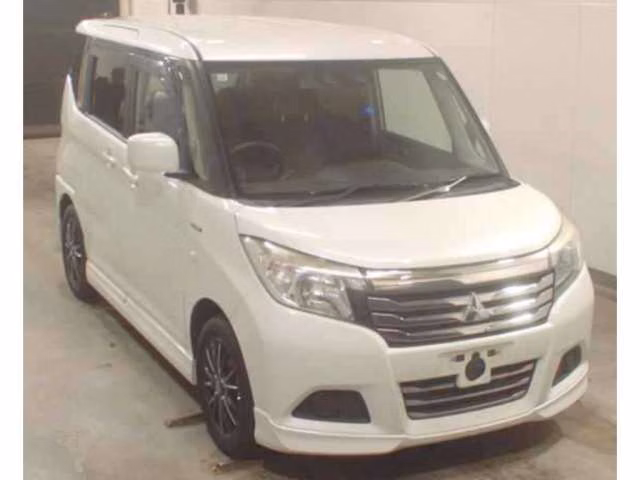 MITSUBISHI DELICA D:2
