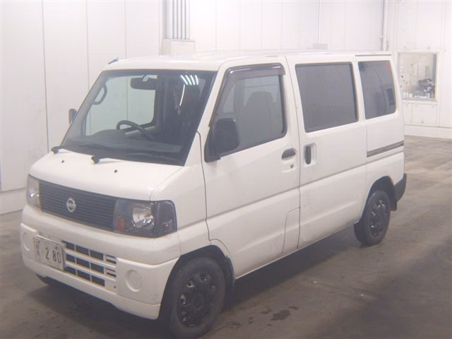 NISSAN CLIPPER