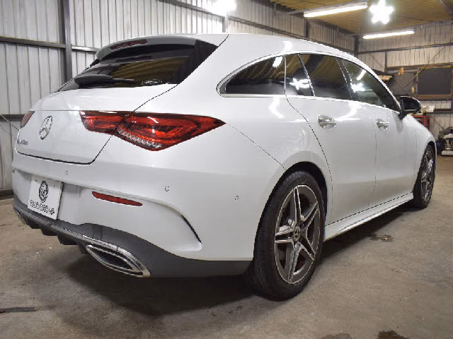 MERCEDES-BENZ CLA-CLASS