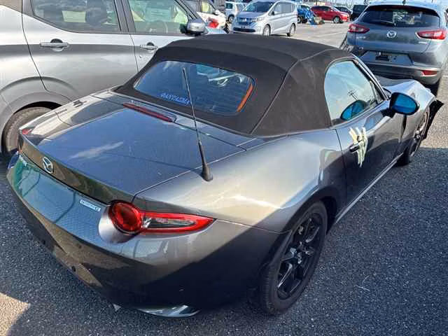 MAZDA MX-5
