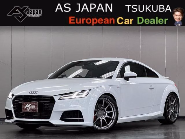 AUDI TT