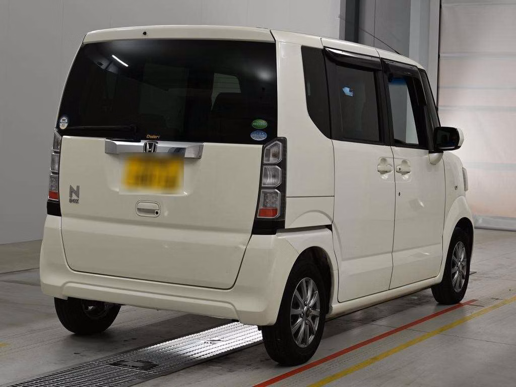 HONDA N-BOX