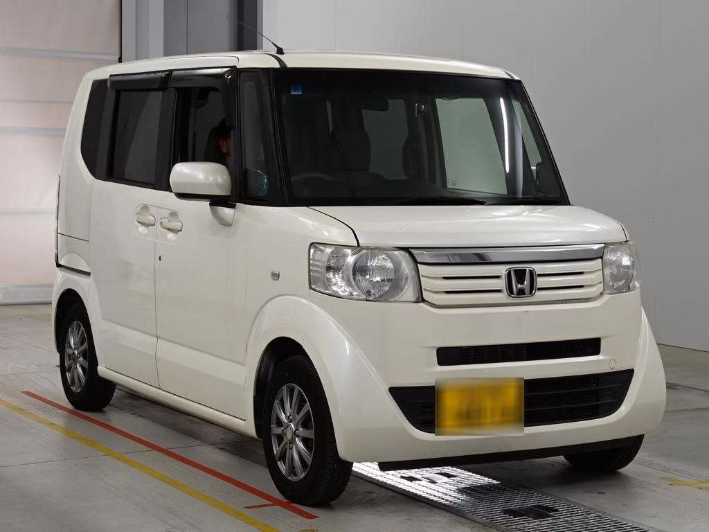 HONDA N-BOX