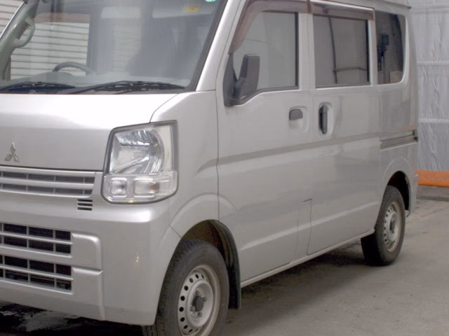 MITSUBISHI MINICAB