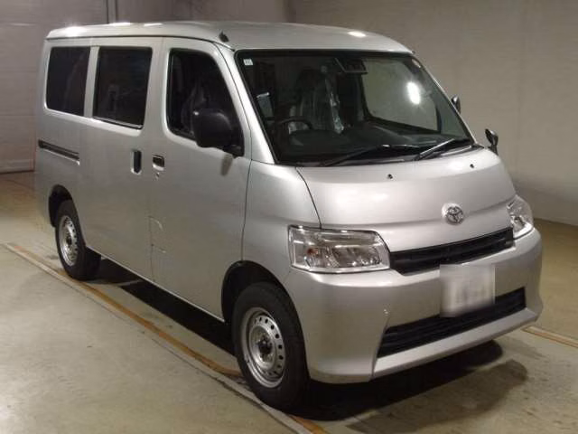 TOYOTA TOWN ACE