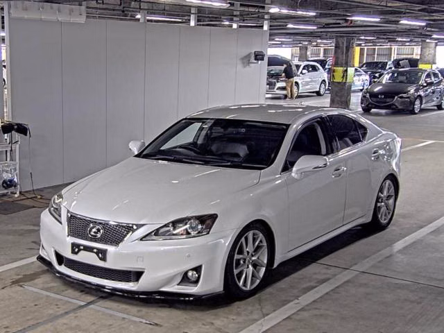 LEXUS IS250