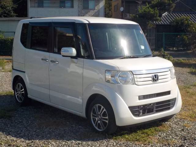 HONDA N-BOX
