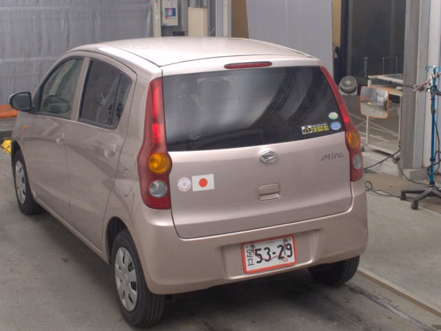 DAIHATSU MIRA