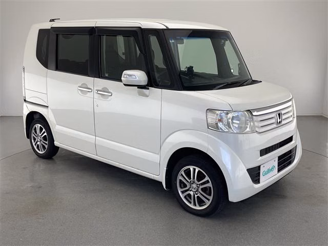 HONDA N-BOX
