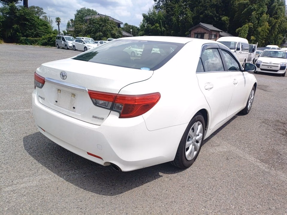 TOYOTA MARK X