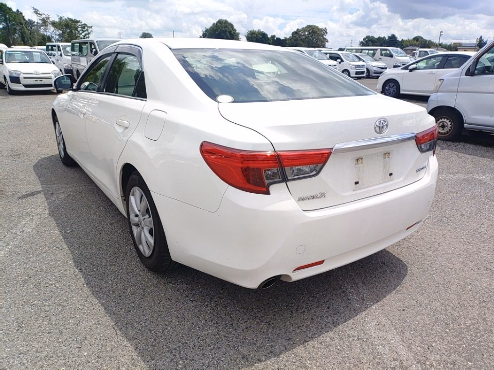 TOYOTA MARK X