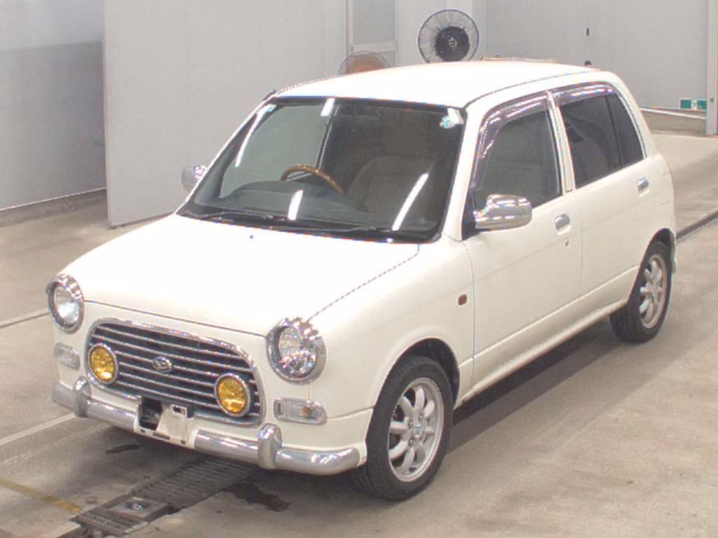 DAIHATSU MIRA GINO