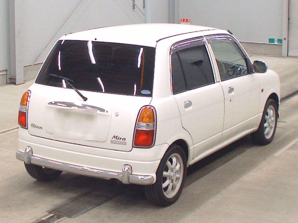 DAIHATSU MIRA GINO