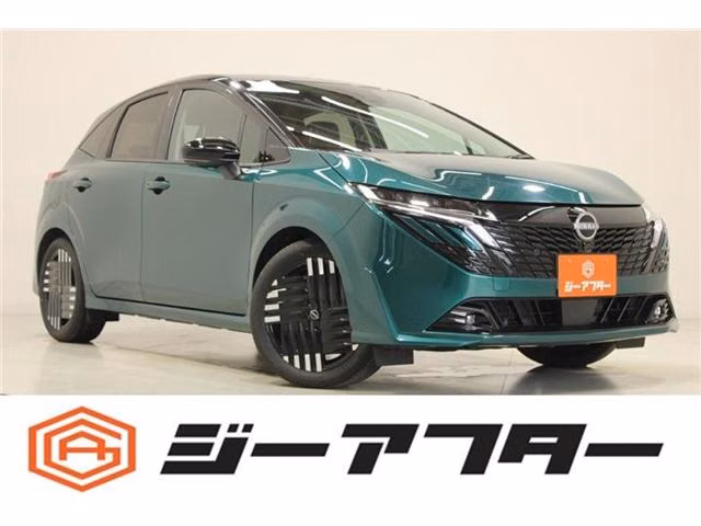 Nissan Aura