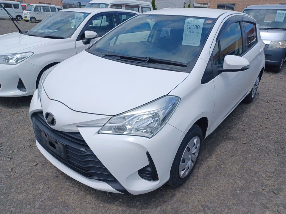 TOYOTA VITZ