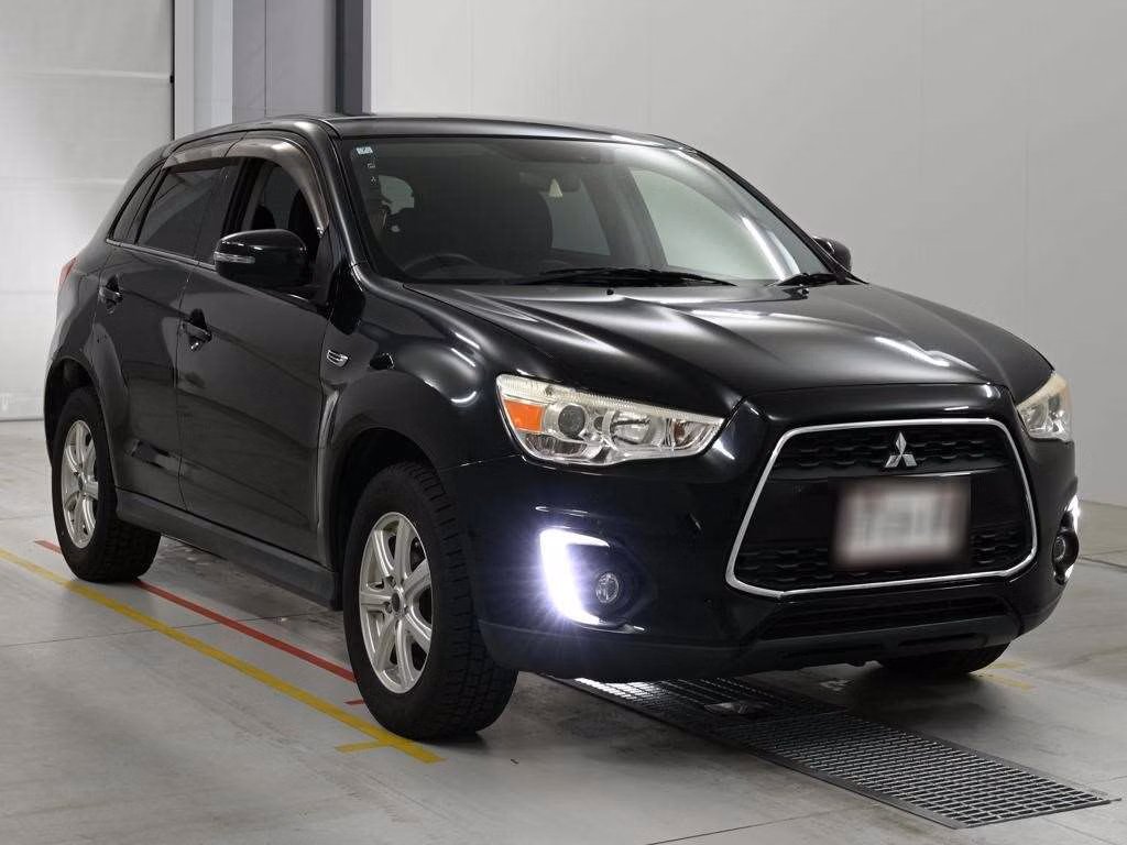 MITSUBISHI RVR