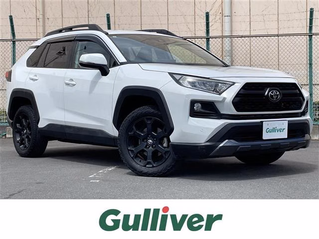 TOYOTA RAV4