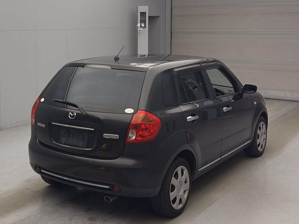 MAZDA VERISA
