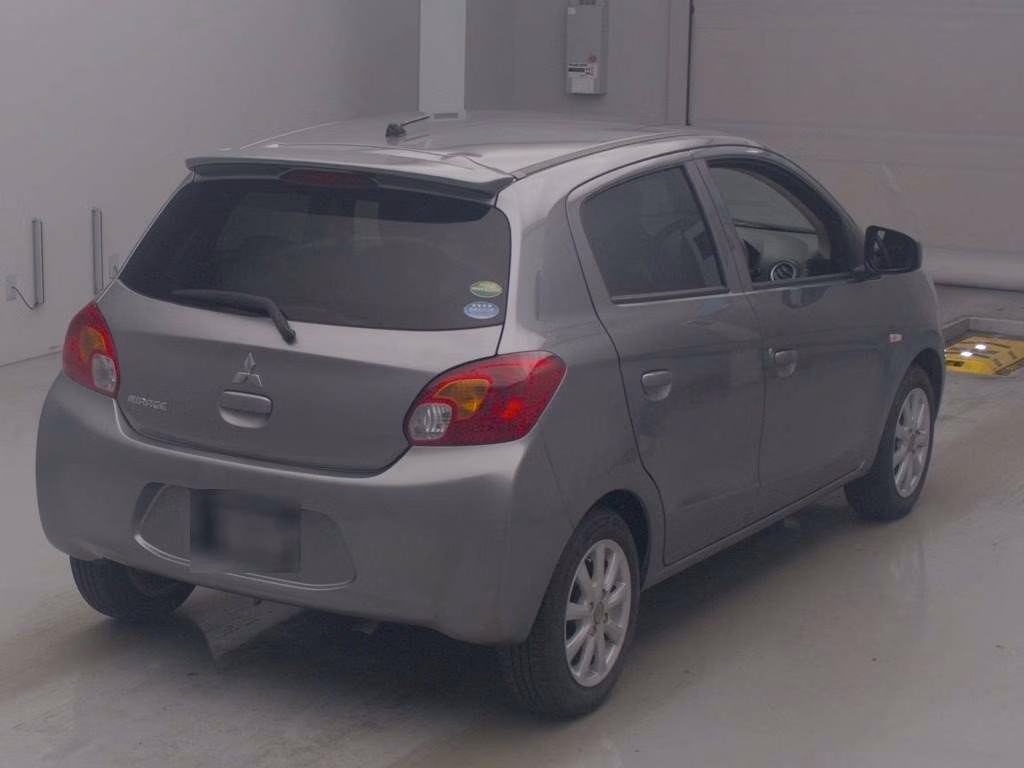 MITSUBISHI MIRAGE