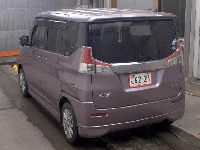 MITSUBISHI DELICA D:2