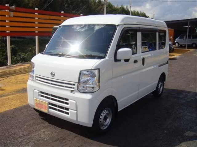 NISSAN NV100 CLIPPER