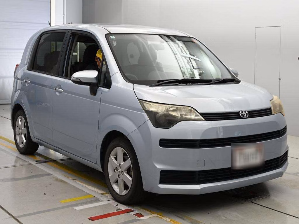 TOYOTA SPADE