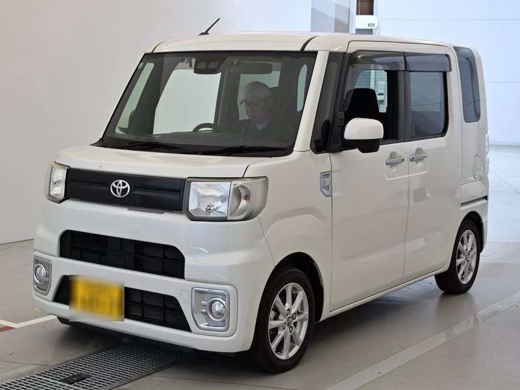 TOYOTA PIXIS MEGA