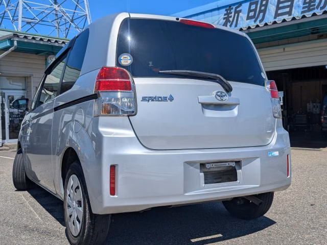 TOYOTA SPADE