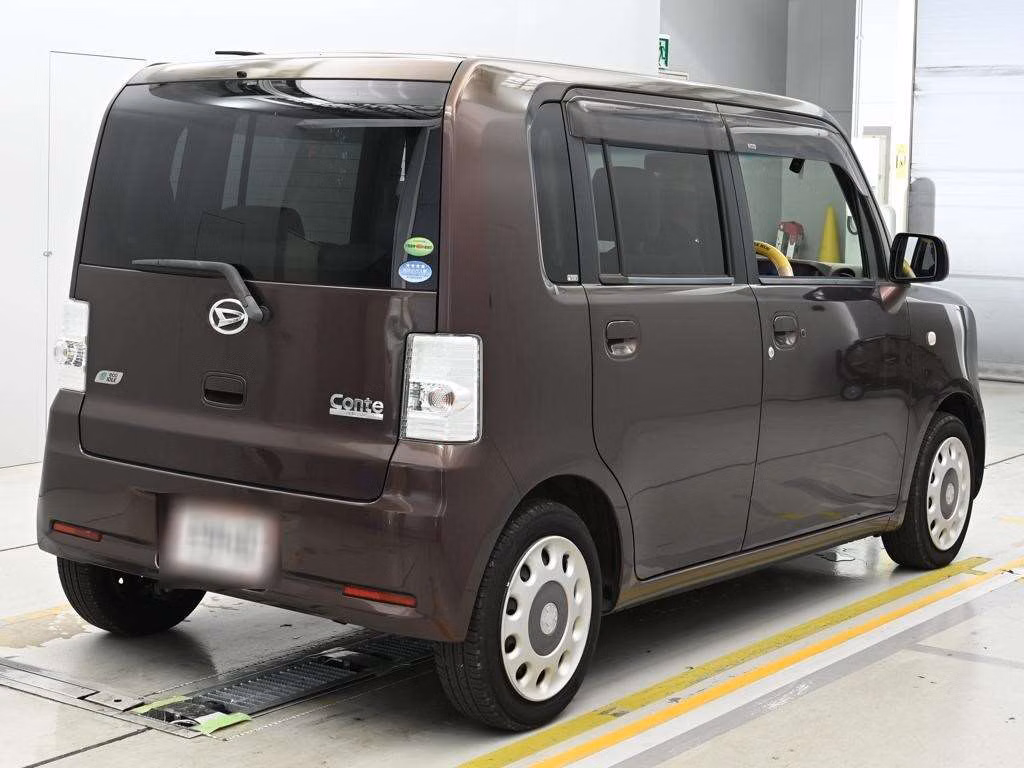 DAIHATSU MOVE CONTE