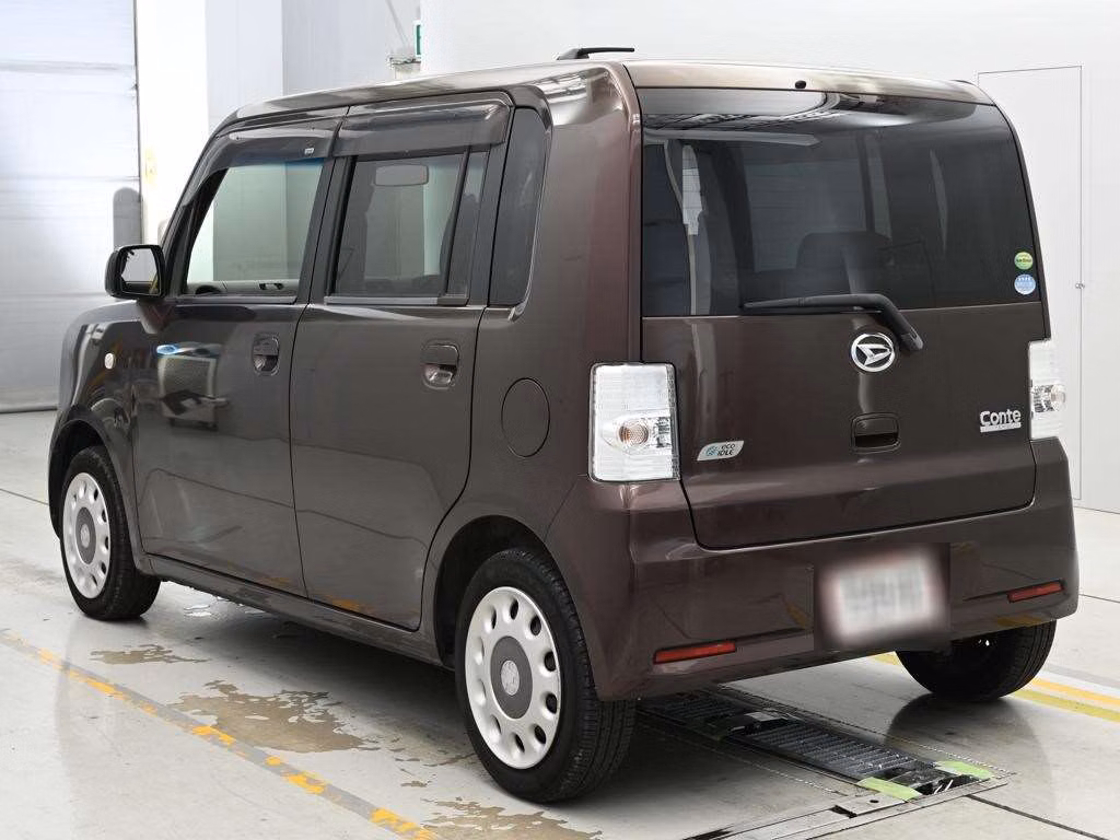DAIHATSU MOVE CONTE