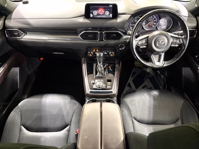 MAZDA CX-8