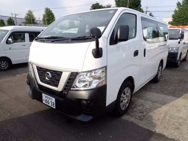NISSAN NV350 CARAVAN