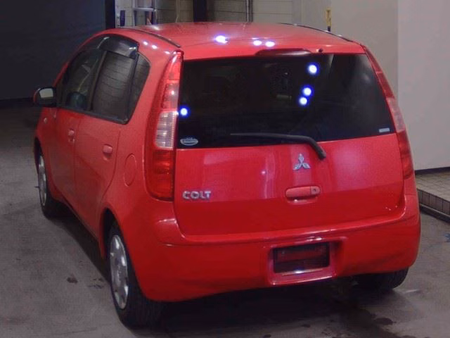 MITSUBISHI COLT