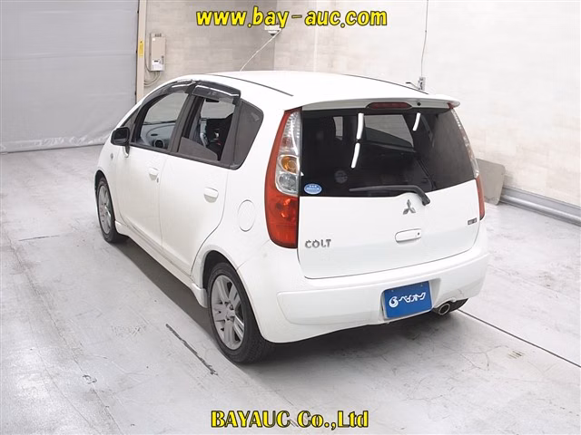 MITSUBISHI COLT